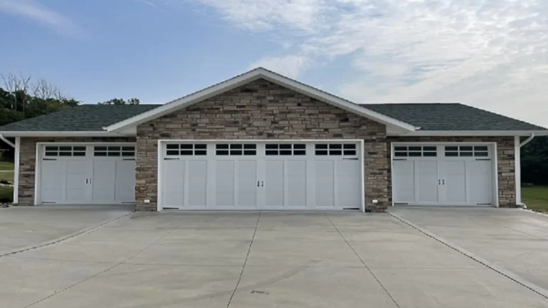 Garage door service